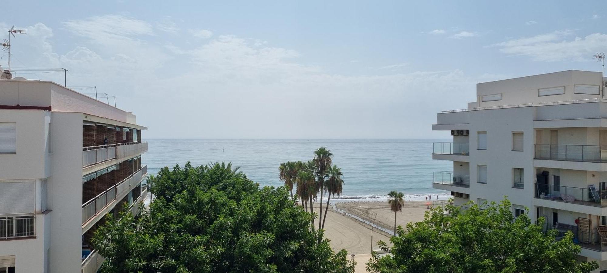 Apartamentos Real 81 Estepona Dış mekan fotoğraf