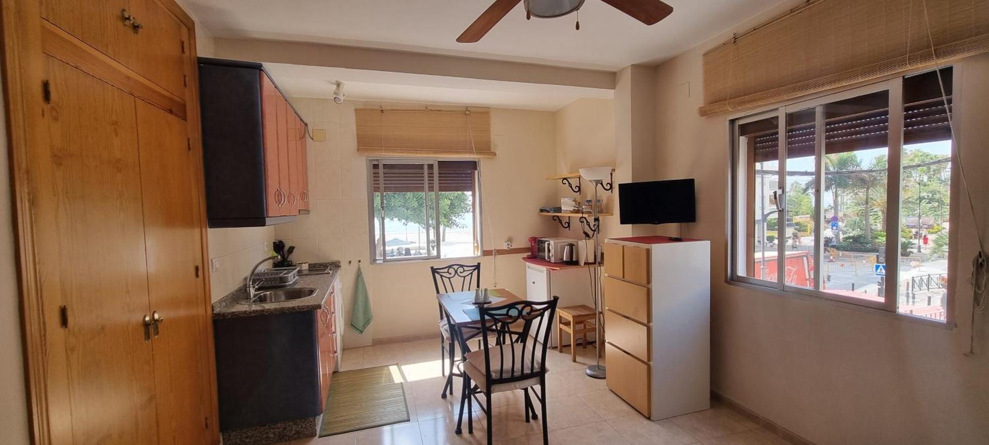 Apartamentos Real 81 Estepona Dış mekan fotoğraf